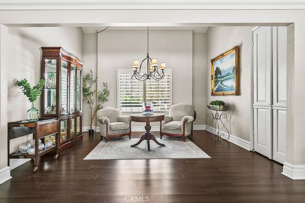 Chandelier, Interior, Wood Texture Flooring