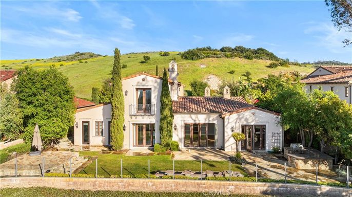 Backyard, Exterior, Facade, Spanish Mediterranean