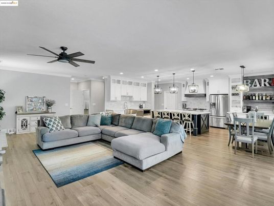 Dining room, Interior, Kitchen, Living room, Pendant Lights, Recessed Lighting, Stainless Steel Appliances, Wood Texture Flooring