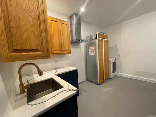 Interior, Recessed Lighting, Washer