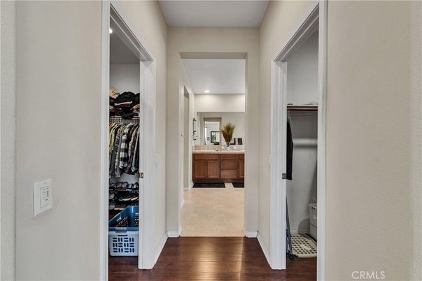 Interior, Recessed Lighting, Walk-in Closets, Wood Texture Flooring