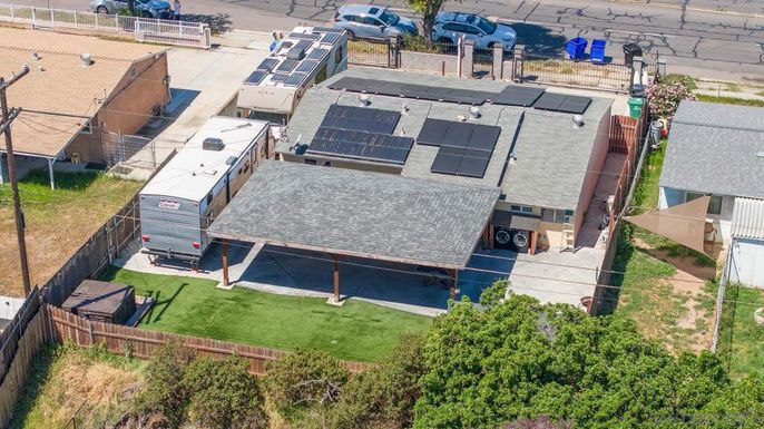 Exterior, Drone
