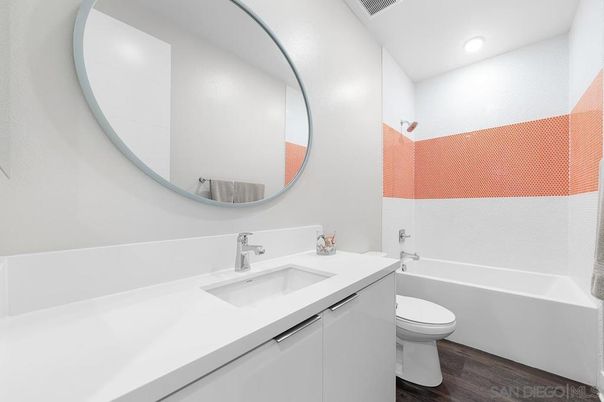 Bathroom, Interior, Recessed Lighting, Wood Texture Flooring