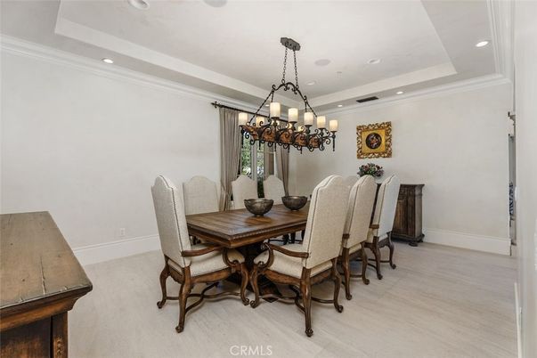 Chandelier, Dining room, Interior, Recessed Lighting