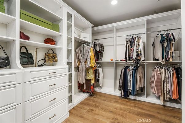 Interior, Recessed Lighting, Walk-in Closets, Wood Texture Flooring