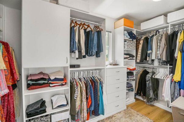 Interior, Walk-in Closets, Wood Texture Flooring