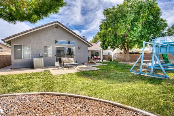 Backyard, Exterior, Playground