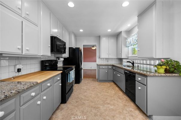 Interior, Kitchen, Recessed Lighting