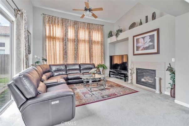 Fireplace, Interior, Living room