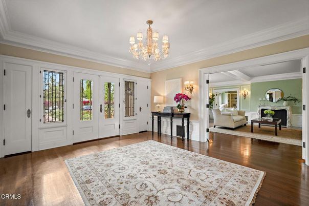 Chandelier, Interior, Living room, Wood Texture Flooring