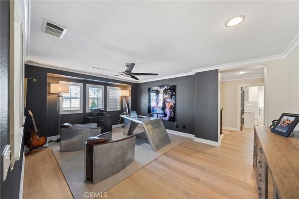 Home Office, Interior, Living room, Recessed Lighting, Wood Texture Flooring