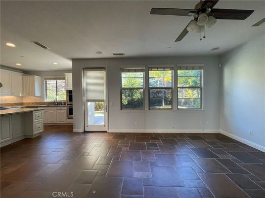 Empty room, Interior, Kitchen, Recessed Lighting