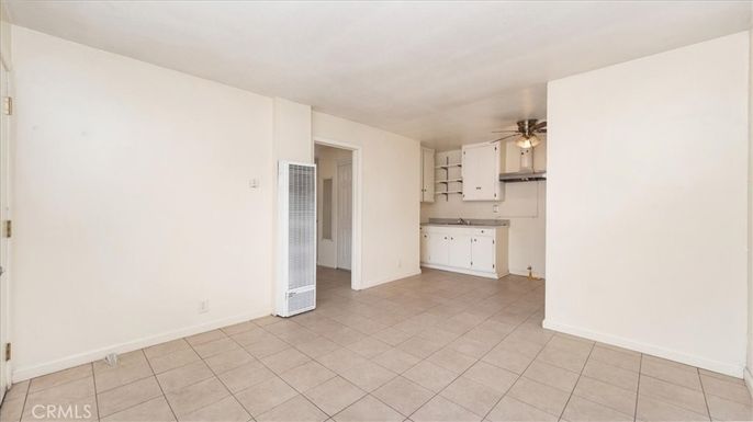 Empty room, Interior, Kitchen