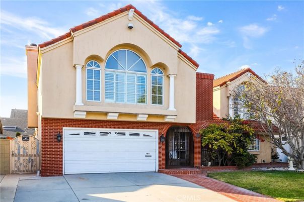 Attached, Exterior, Facade, Brick Facade, Mediterranean
