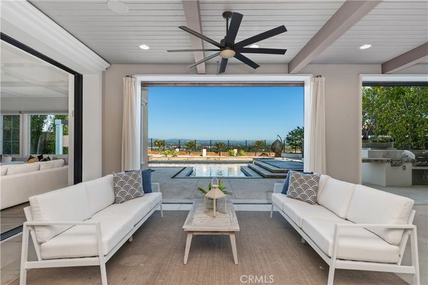 Interior, Living room, Recessed Lighting, Water