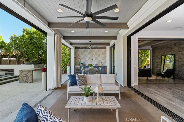 Interior, Living room, Recessed Lighting, Stone Walls