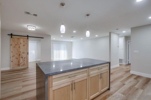 Interior, Pendant Lights, Recessed Lighting, Wood Texture Flooring