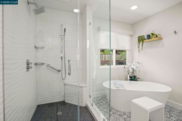 Bathroom, Free Standing Baths, Glass Shower, Interior, Recessed Lighting