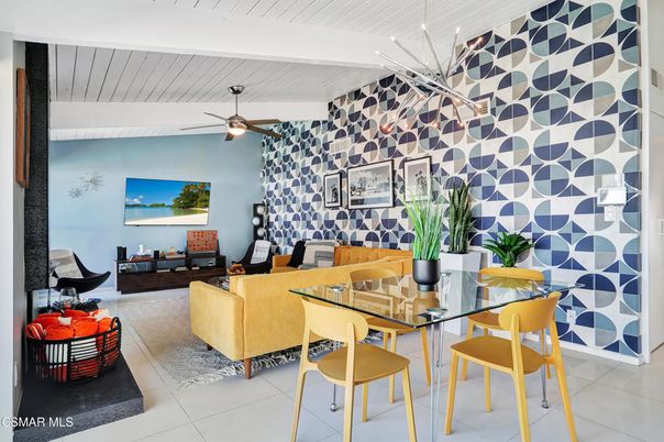 Dining room, Interior, Living room, Pendant Lights