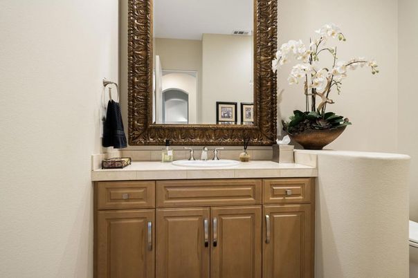 Bathroom, Interior, Tile Countertops
