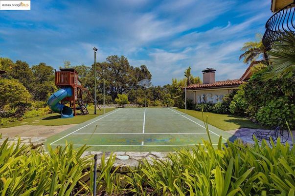 Backyard, Exterior, Playground, Tennis Courts