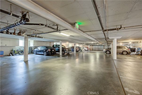 Garage, Interior