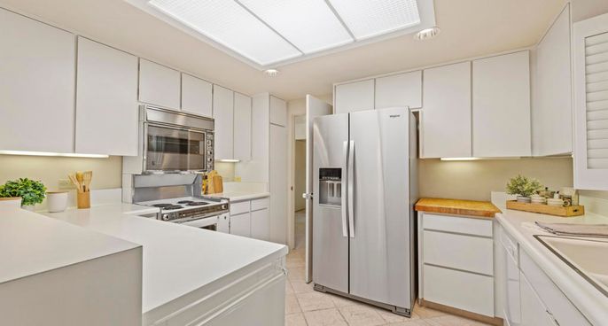 Interior, Kitchen, Stainless Steel Appliances