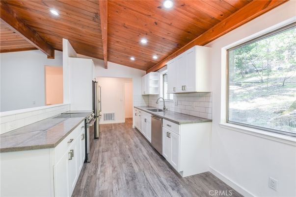 Interior, Kitchen, Recessed Lighting, Stainless Steel Appliances, Wooden Beams, Wooden Ceilings, Wood Texture Flooring