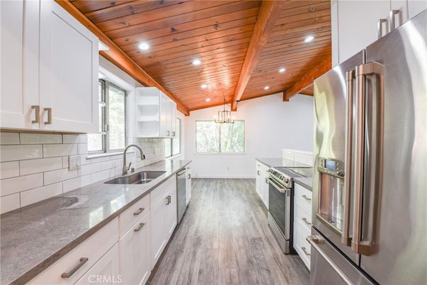 Interior, Kitchen, Recessed Lighting, Stainless Steel Appliances, Wooden Beams, Wooden Ceilings, Wood Texture Flooring