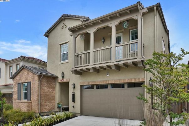 Attached, Exterior, Facade, Brick Facade, Mediterranean