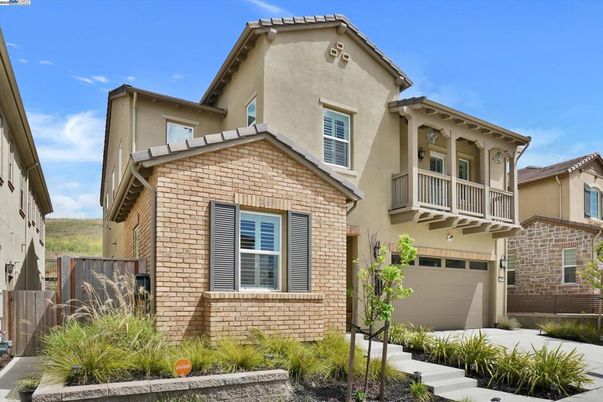 Attached, Exterior, Facade, Brick Facade, Mediterranean