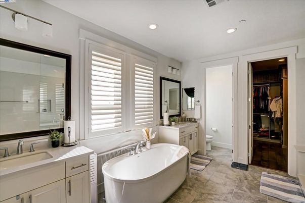 Bathroom, Dual Sink Vanities, Free Standing Baths, Interior, Recessed Lighting, Walk-in Closets