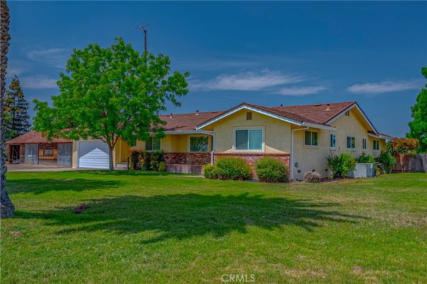 Backyard, Detached Garage, Exterior