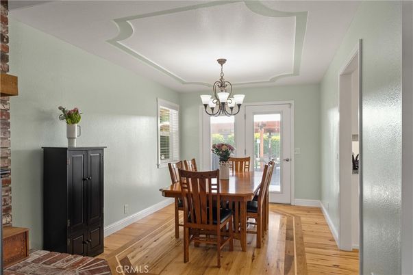 Chandelier, Dining room, Interior, Wood Texture Flooring