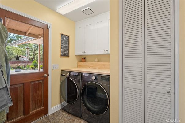 Interior, Utility Closets, Washer