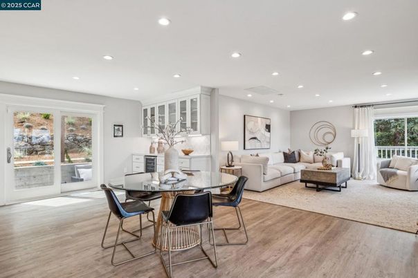 Dining room, Interior, Living room, Recessed Lighting, Wood Texture Flooring