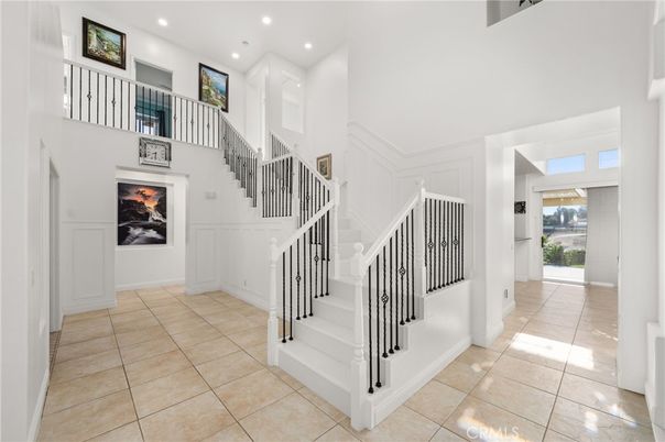 Interior, Recessed Lighting