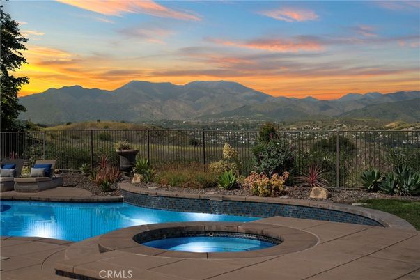 Exterior, Pool, Other