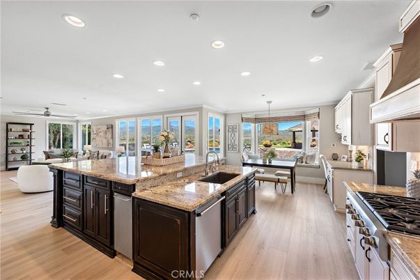 Dining room, Interior, Kitchen, Living room, Pendant Lights, Recessed Lighting, Wood Texture Flooring