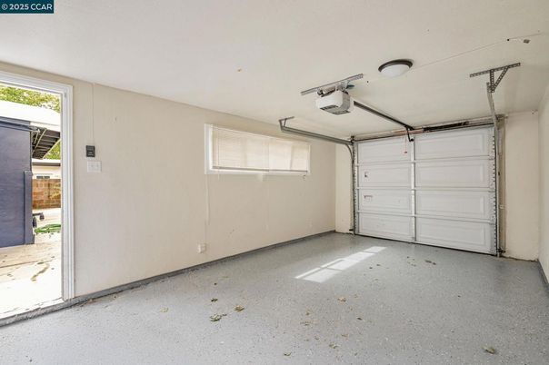 Garage, Interior