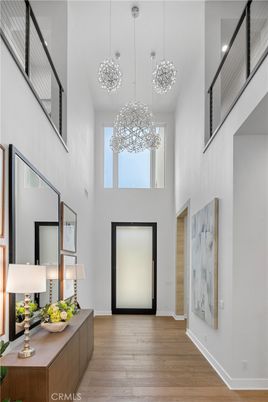 Interior, Pendant Lights, Wood Texture Flooring
