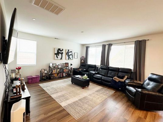Interior, Living room, Recessed Lighting, Wood Texture Flooring