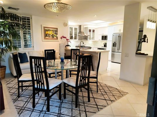 Dining room, Interior, Kitchen, Pendant Lights, Recessed Lighting, Stainless Steel Appliances