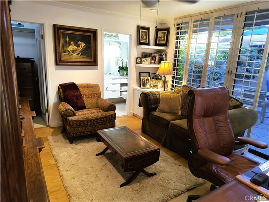 Home Office, Interior, Living room, Pendant Lights, Wood Texture Flooring