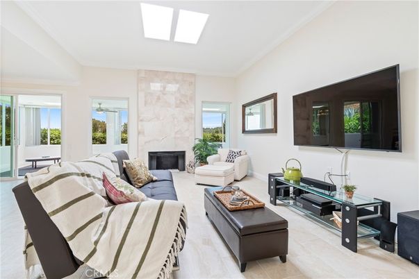 Fireplace, Interior, Living room