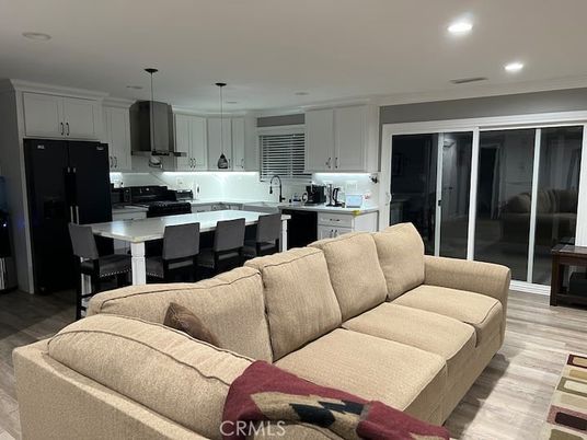 Dining room, Interior, Kitchen, Living room, Pendant Lights, Recessed Lighting, Wood Texture Flooring