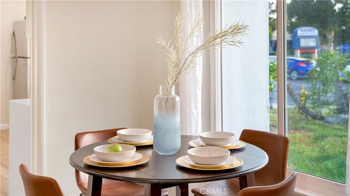 Dining room, Interior