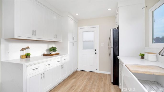 Interior, Kitchen, Recessed Lighting, Wood Texture Flooring