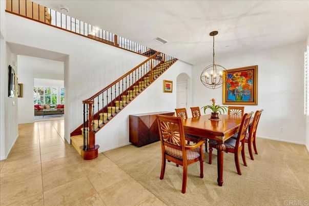 Chandelier, Dining room, Interior, Pendant Lights