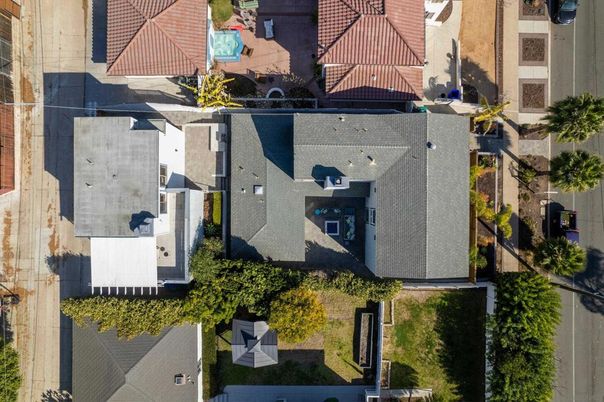 Exterior, Drone